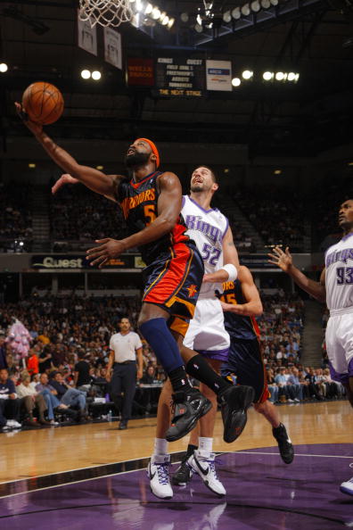 受到篮球圈 受到篮球圈