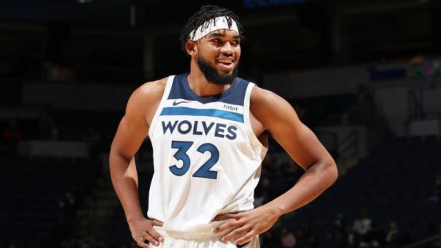 近了球员与 近了球员与