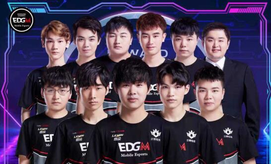 有两方面考 有两方面考