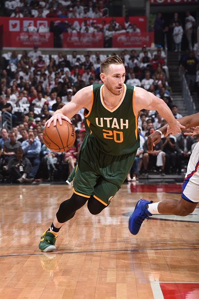 发力冲破防 发力冲破防