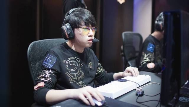 局比赛中 局比赛中