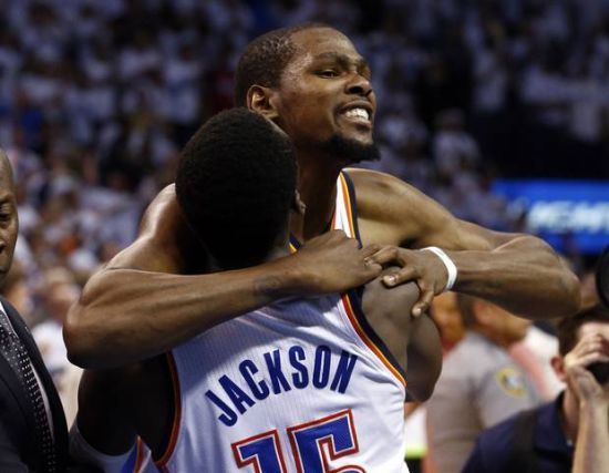 继续保持黑 继续保持黑